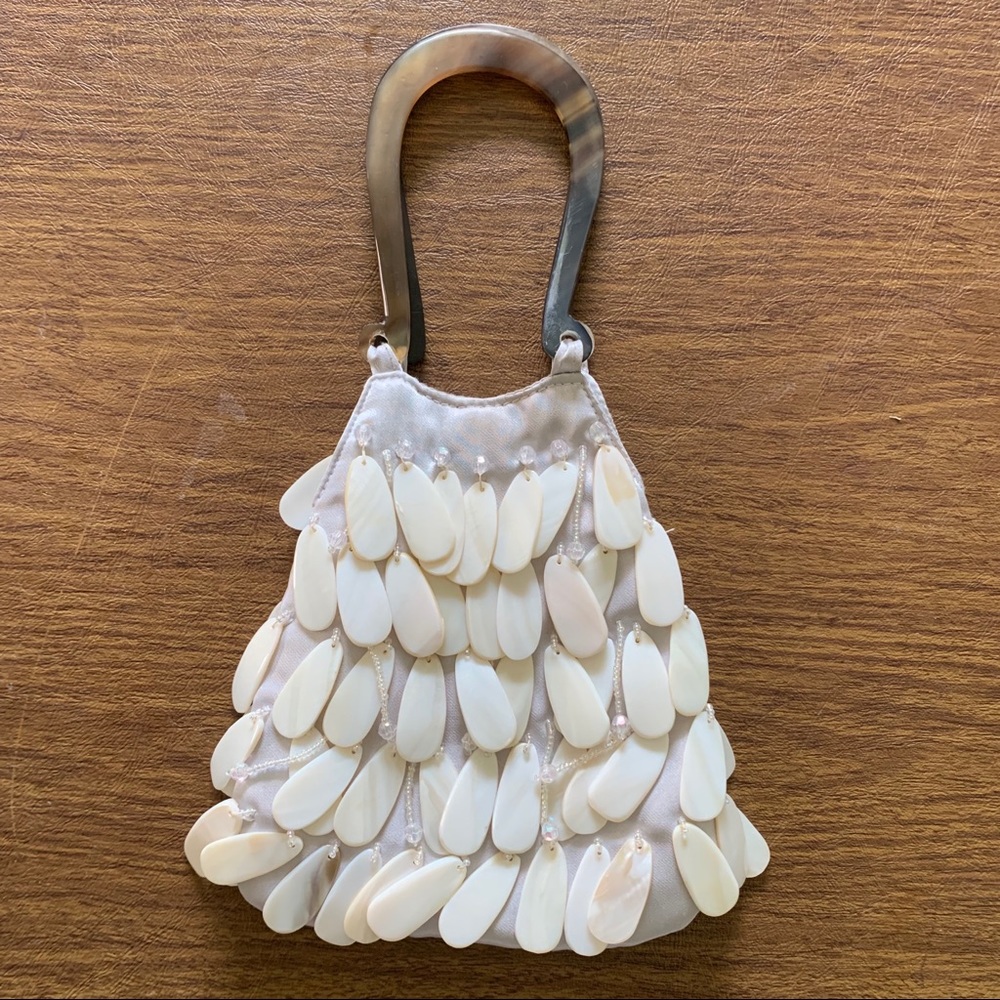 Vintage Malia Mother of Pearl Shells Mini Purse